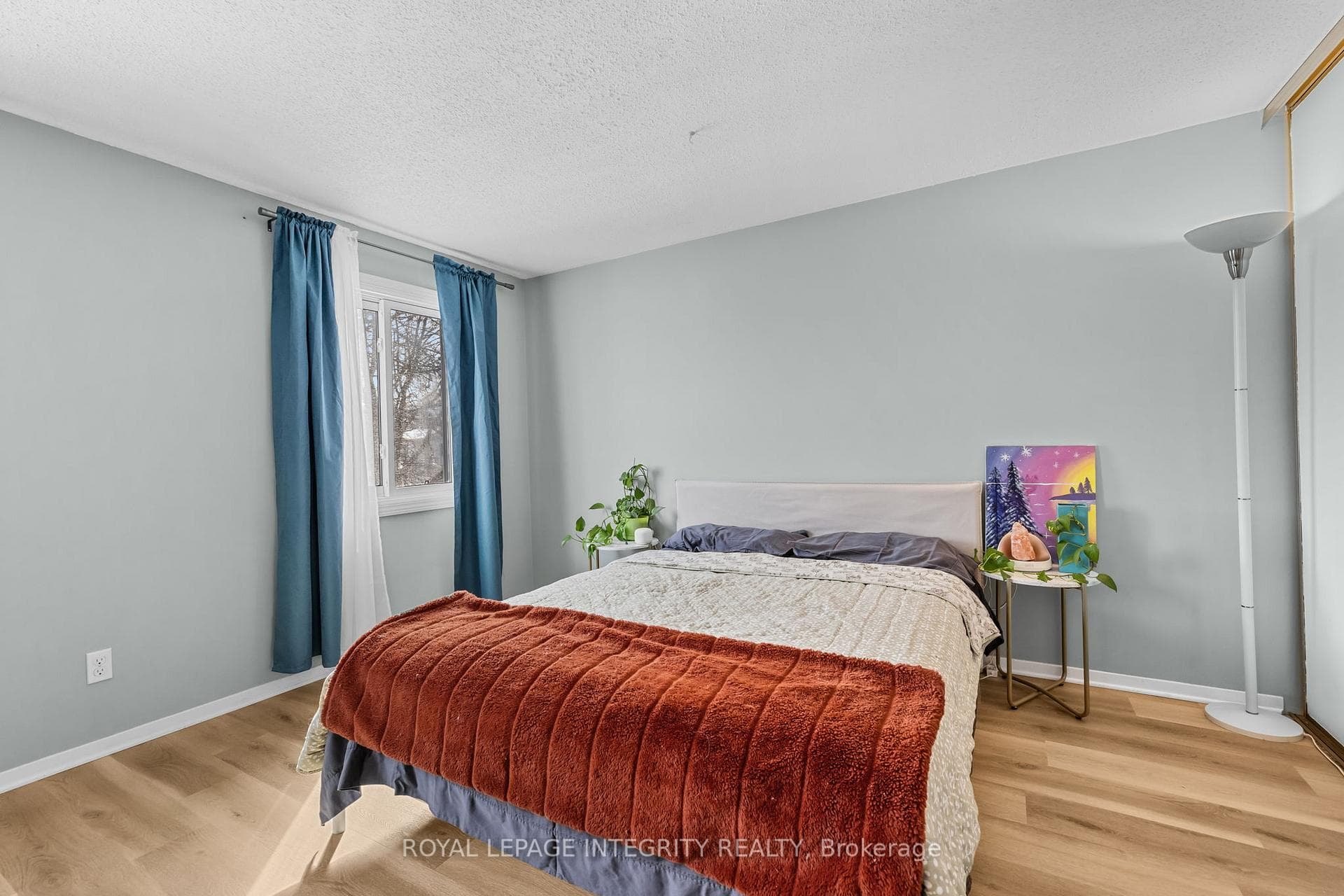 1090 Chablis Parkway photo 12