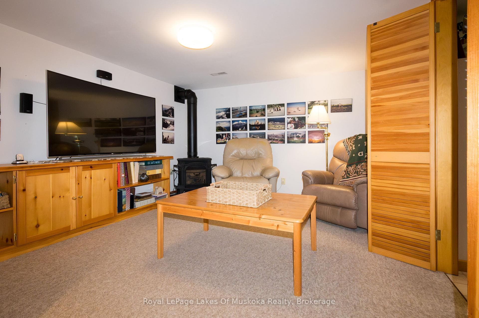 574 Ravenscliffe Road photo 19