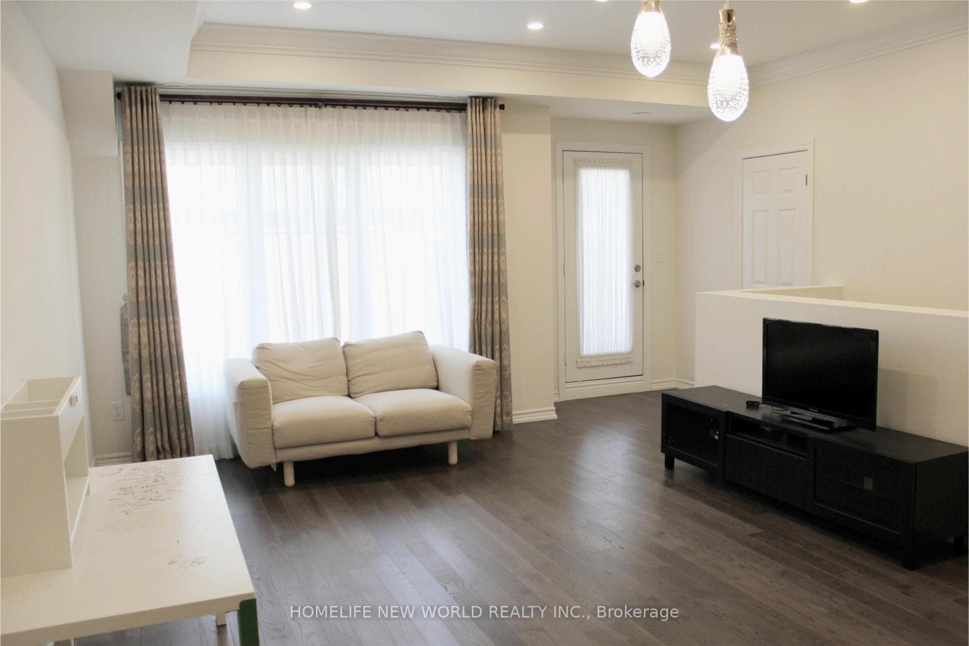 11 Eaton Park Lane Unit 15 photo 10