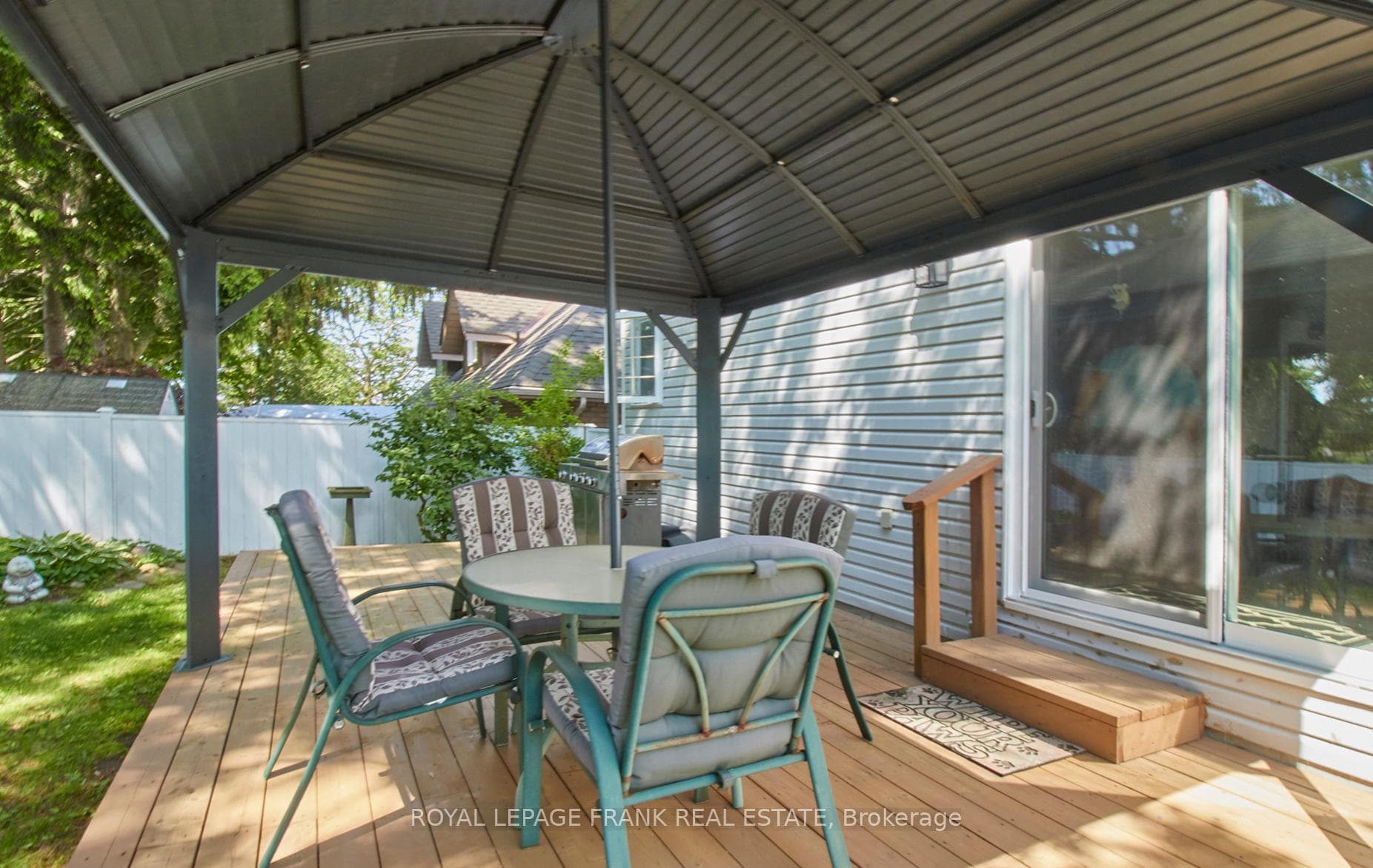 12 Dean Drive photo 37