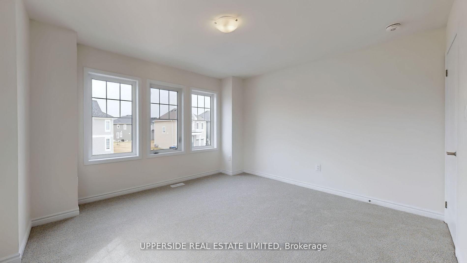 26 Shapira Avenue photo 30