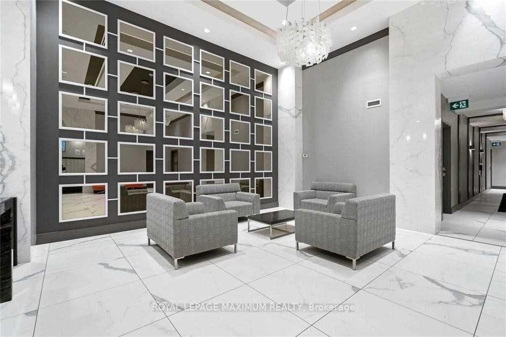 3700 Highway 7 Road Unit 2209 photo 16