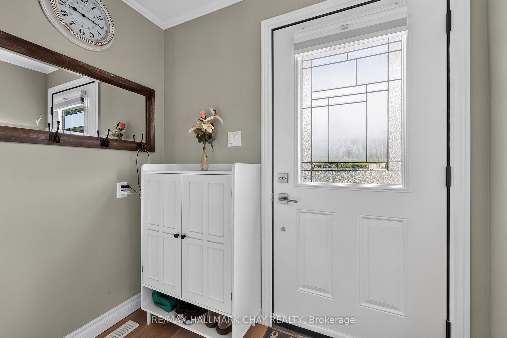 243 Letitia Street photo 17