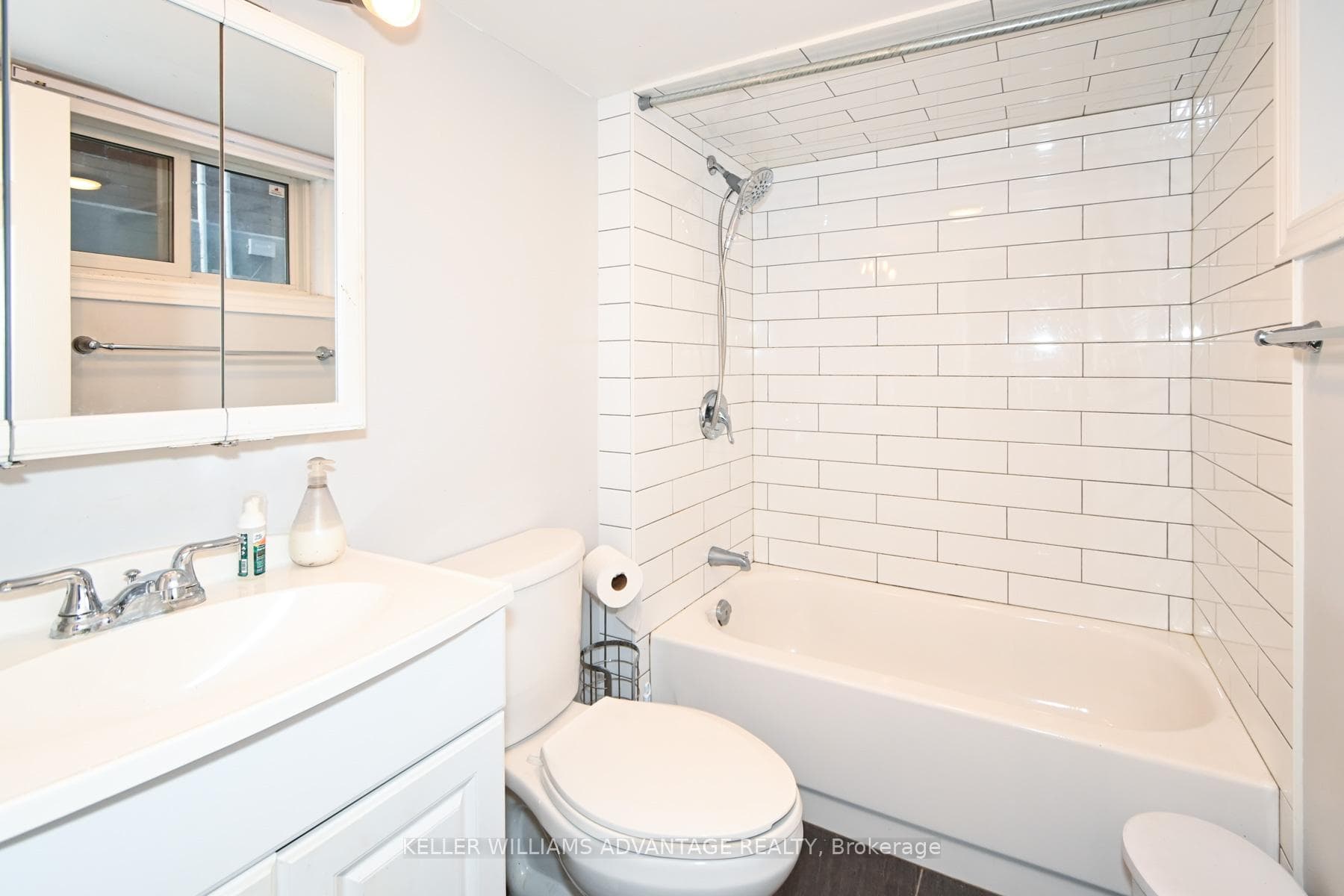 100 Glebemount Avenue Unit Lower L photo 13
