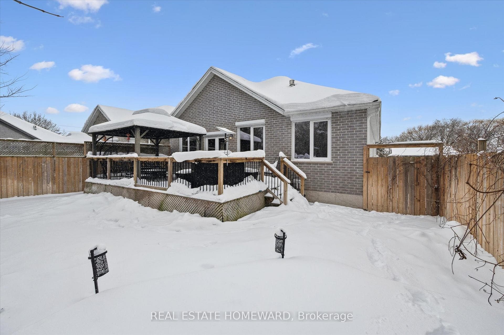 1115 Winterhalt Avenue photo 36