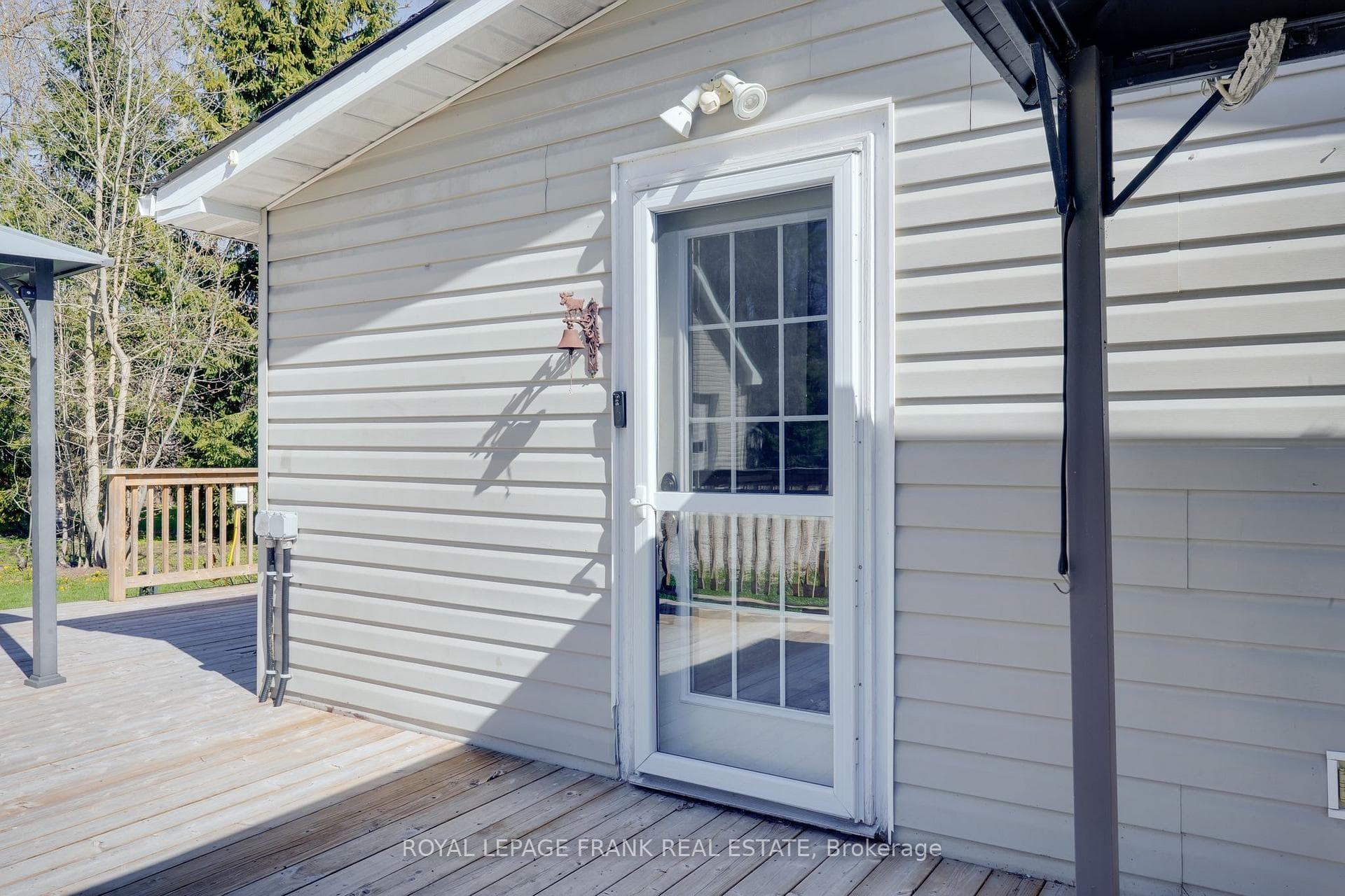 3576 John Street photo 20