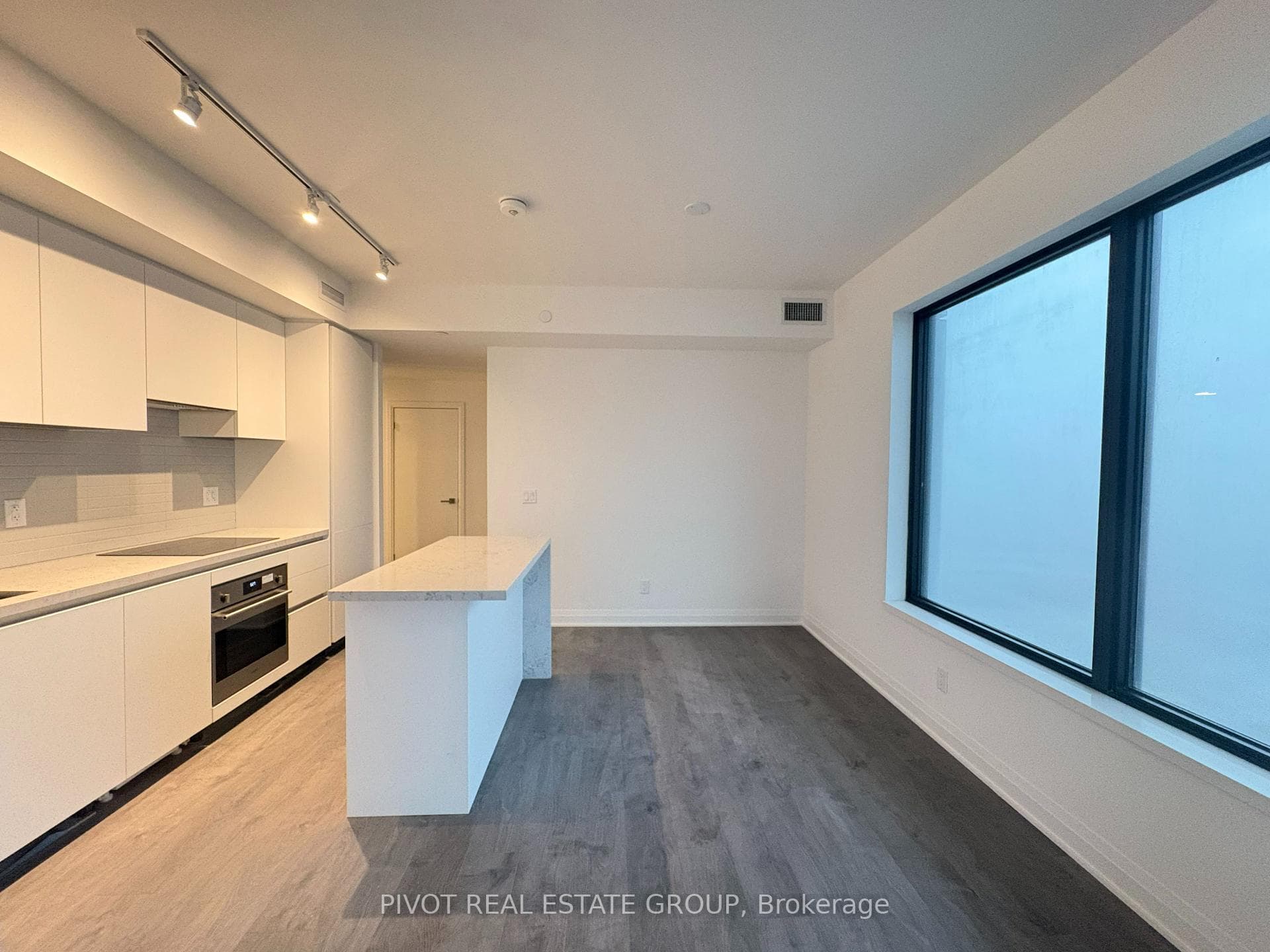 4015 The Exchange N/A Unit 1104 photo 6