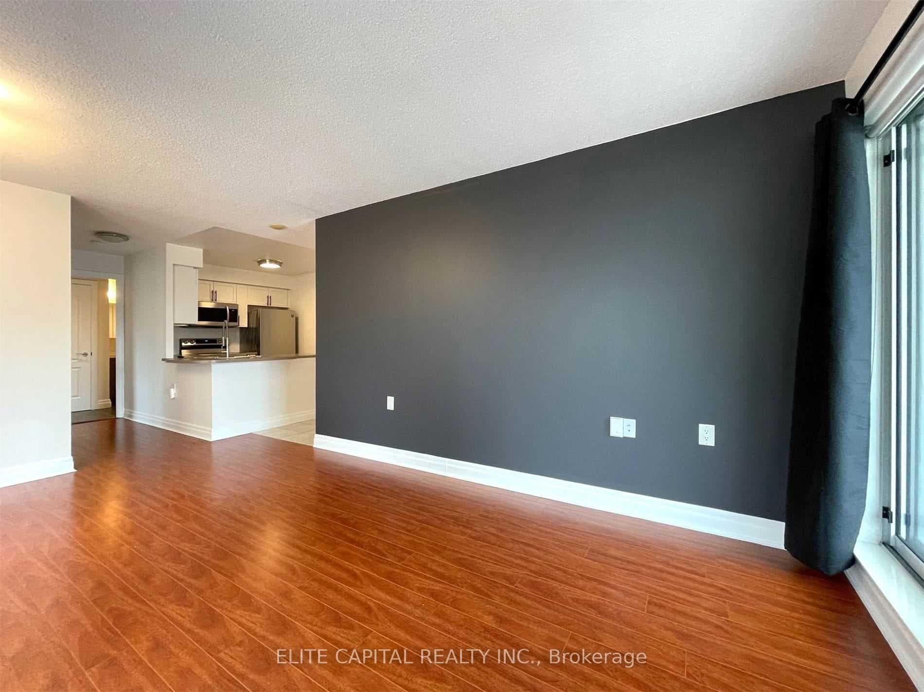 21 Hillcrest Avenue Unit 808 photo 5