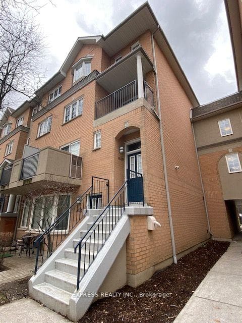 28 Sommerset Way Unit 1639 photo 1