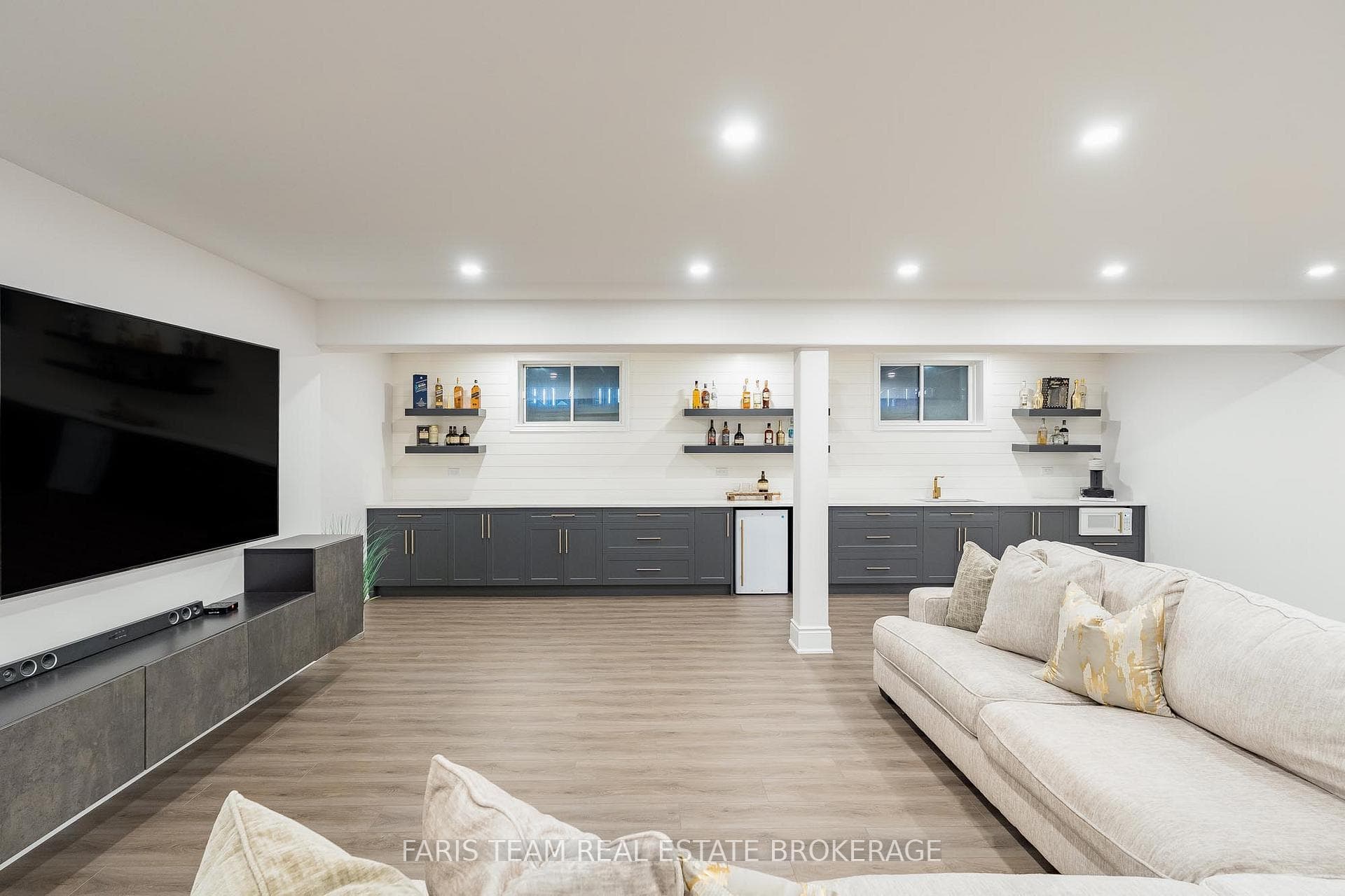 9 Byers Street photo 29