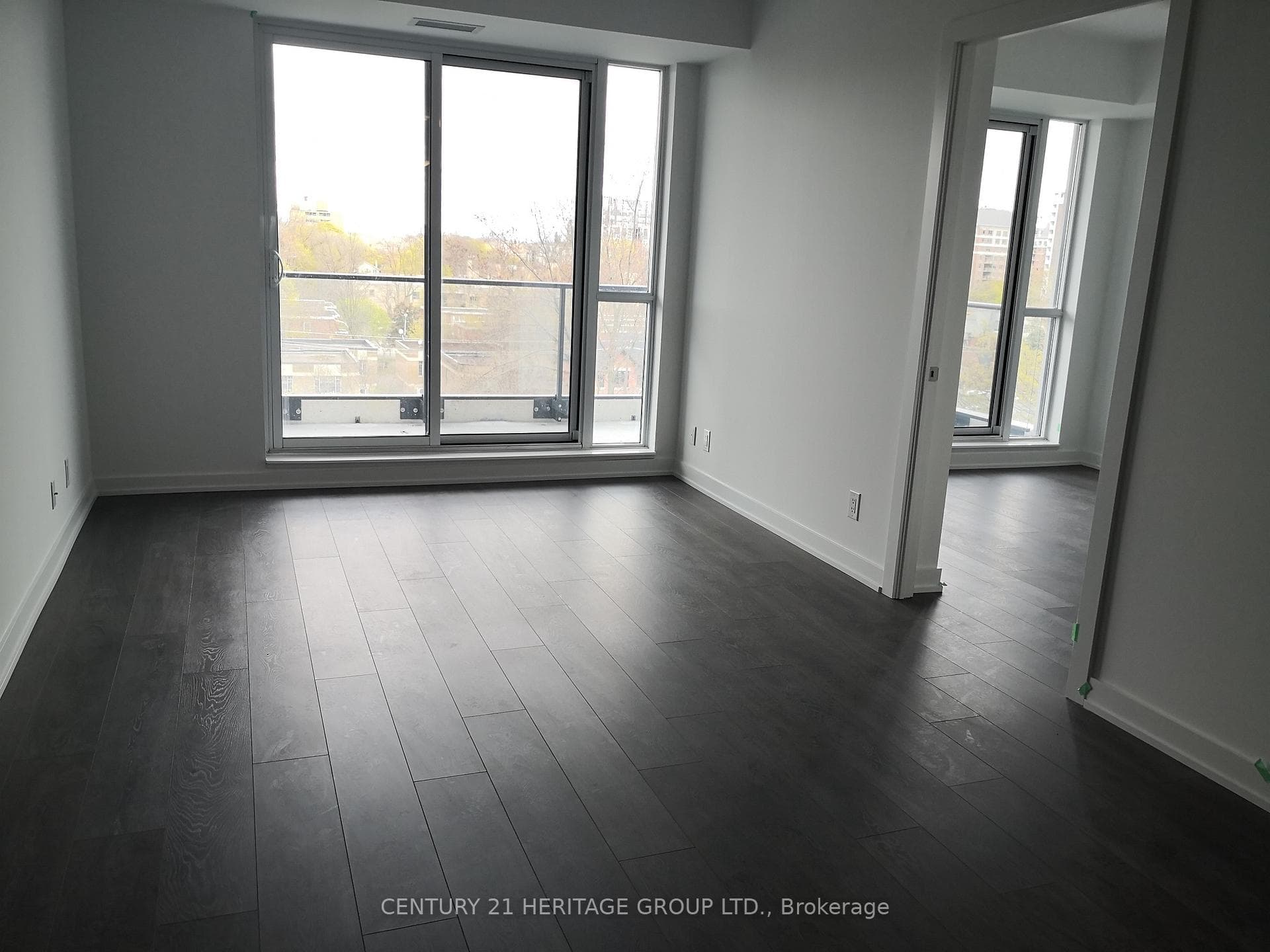 609 Avenue Road Unit 603 photo 7