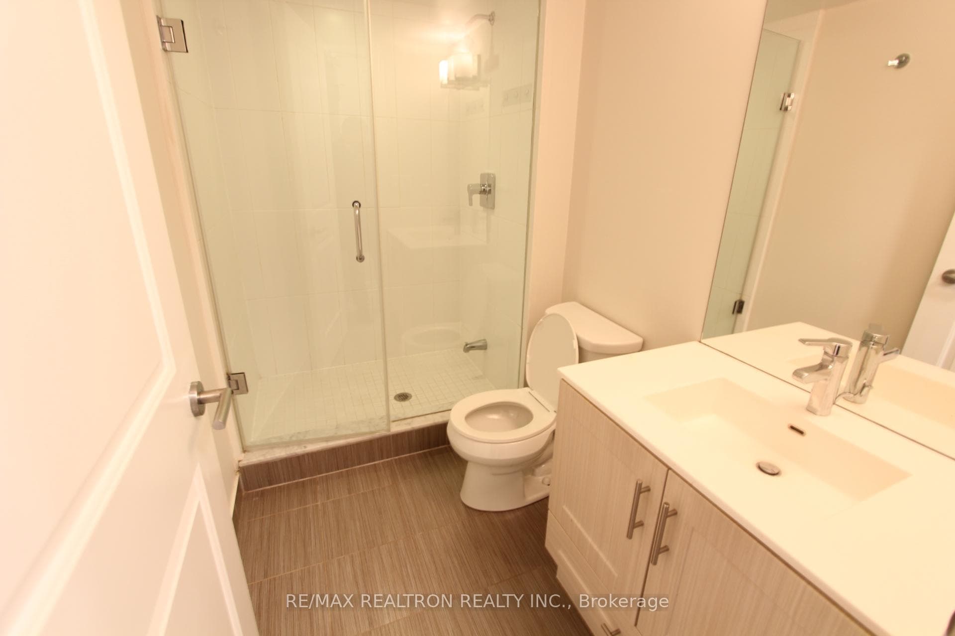185 Bonis Avenue Unit 204 photo 3