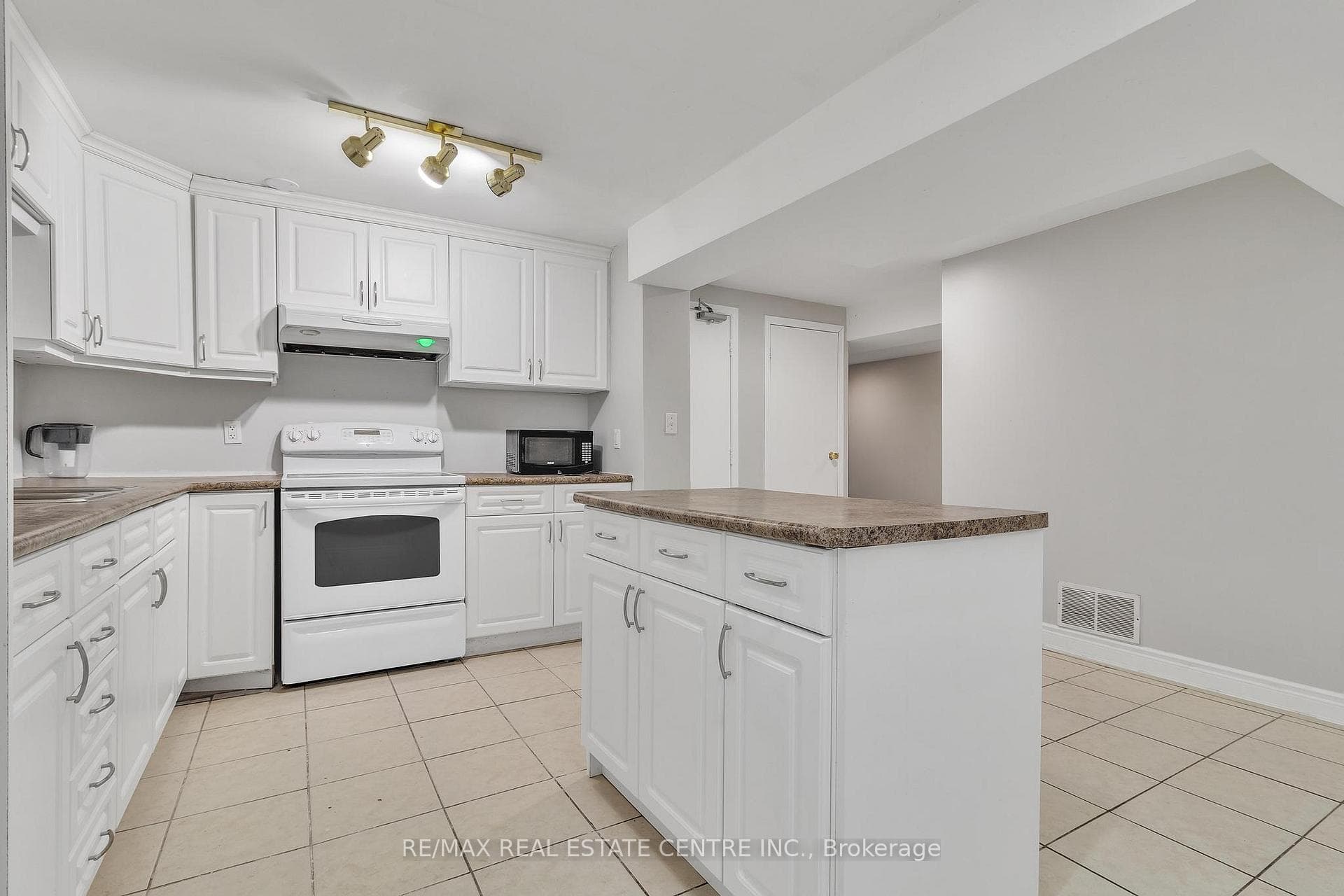 29 Halldorson Trail photo 37
