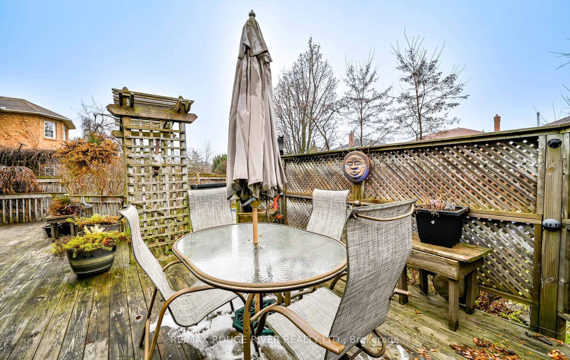 30 Ravenview Drive photo 33