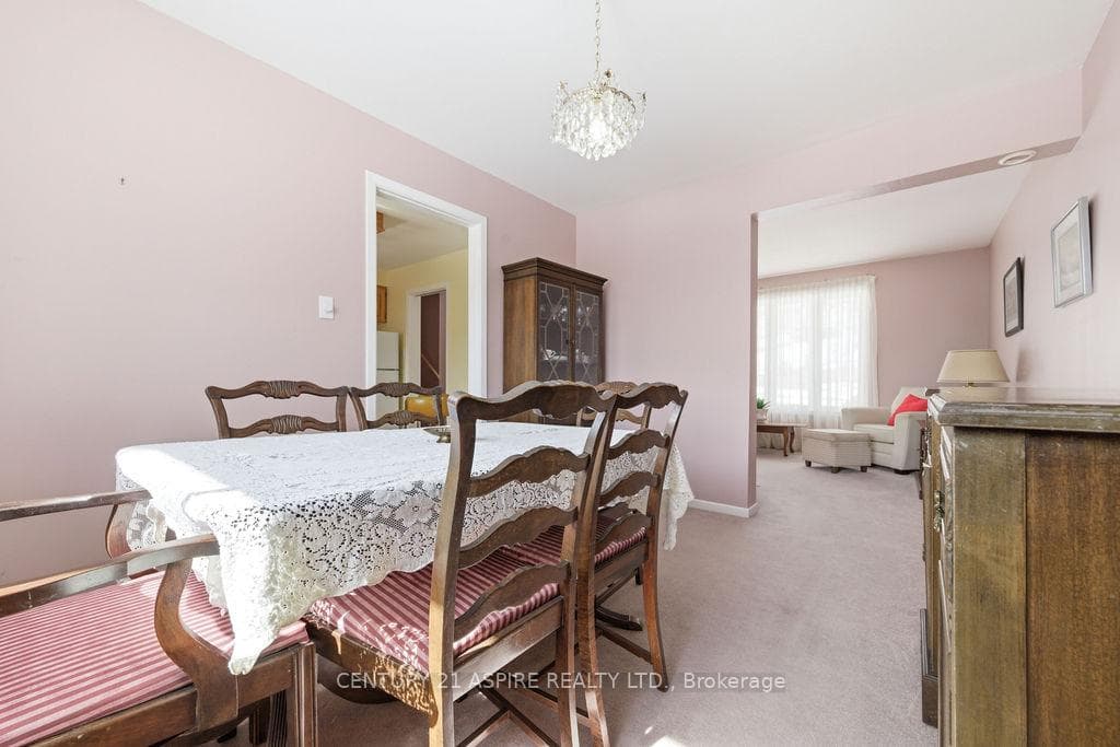631 Birch Street photo 21