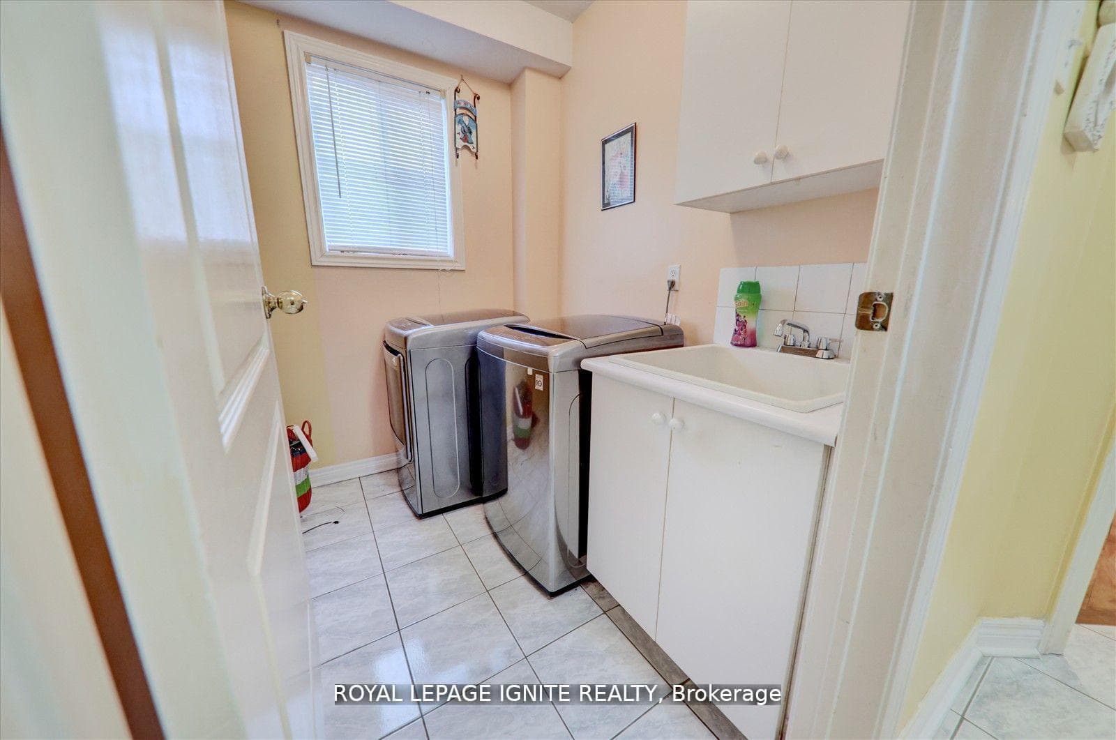 38 Rodda Boulevard photo 9