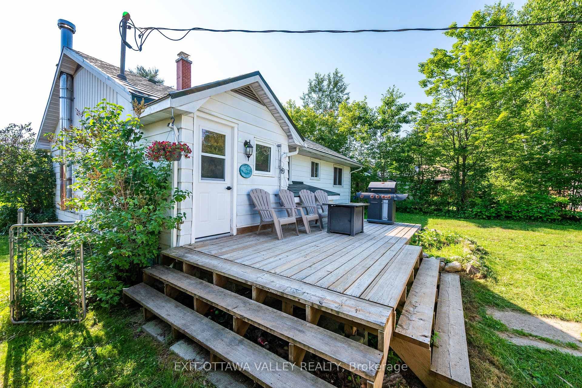41 Huron Street photo 38
