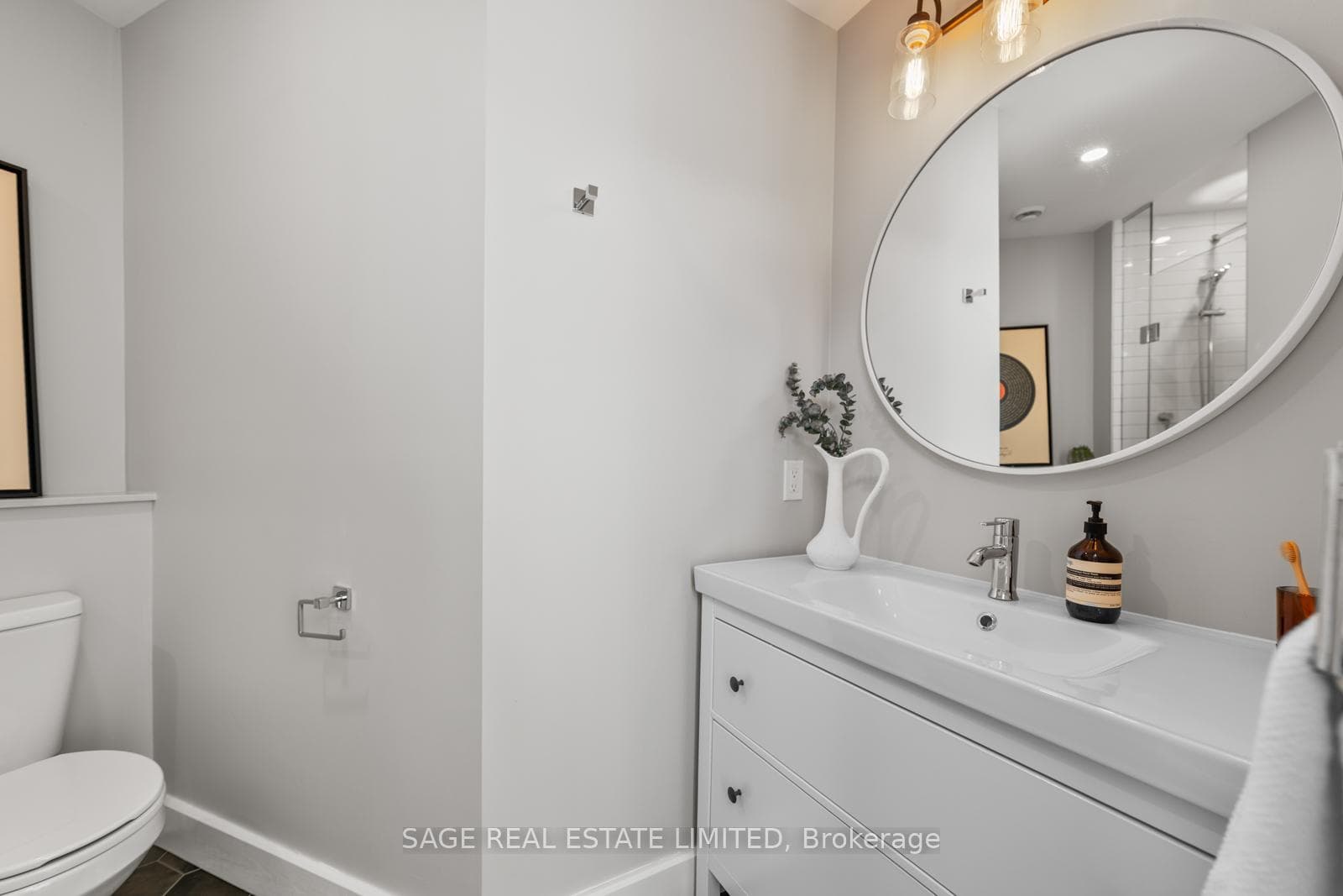1001 Roselawn Avenue Unit 123 photo 39