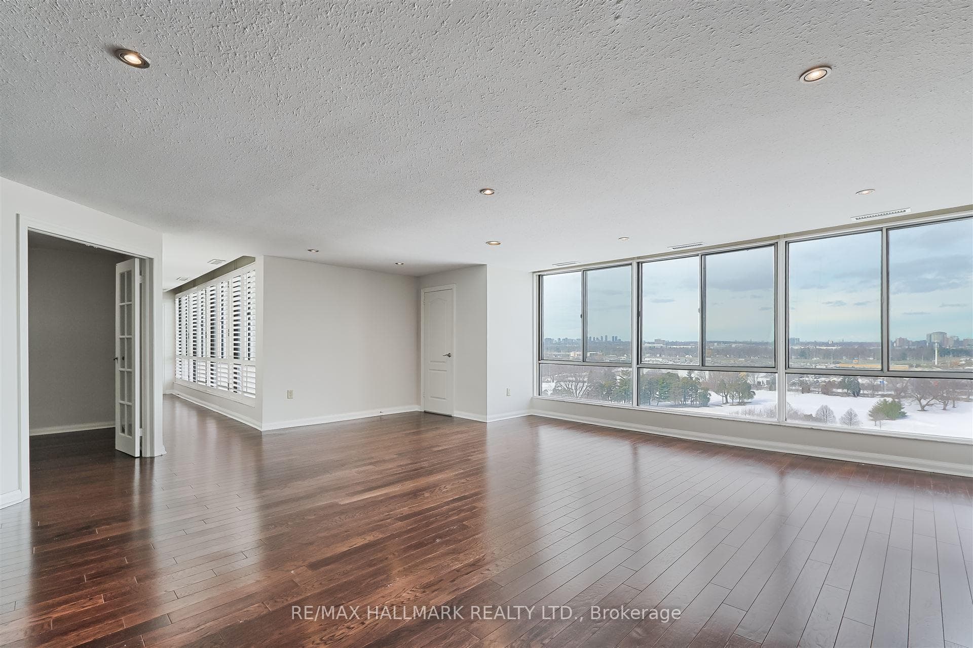 1400 Dixie Road Unit 1514 photo 12