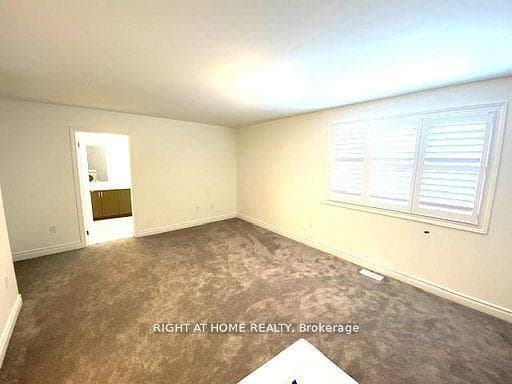 14 Millcreek Drive photo 7
