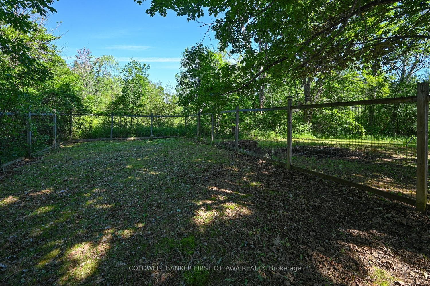 8715 Copeland Road photo 36