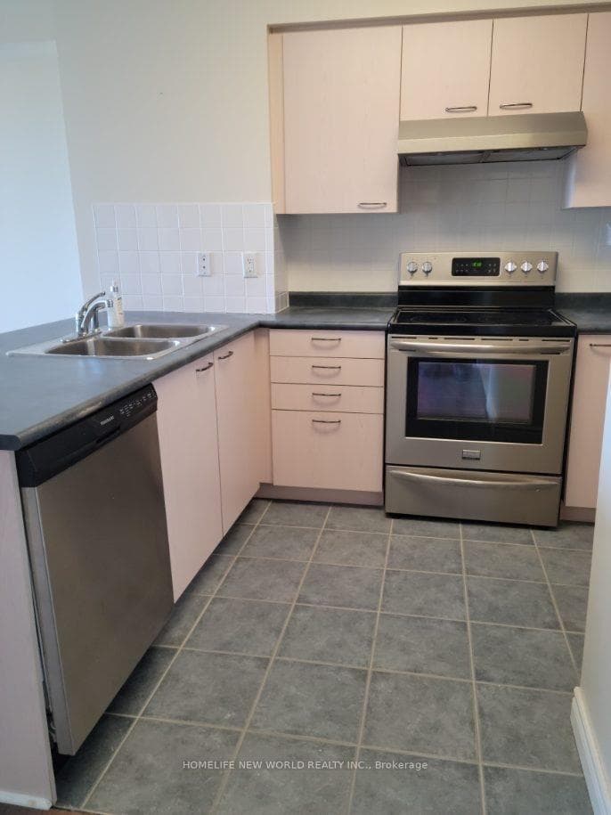 51 Times Avenue Unit 215 photo 3