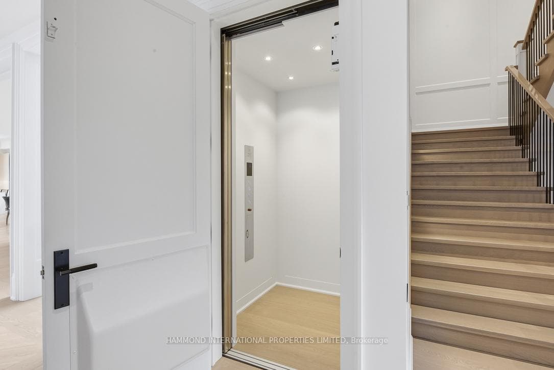 46 Steeplechase Avenue photo 31