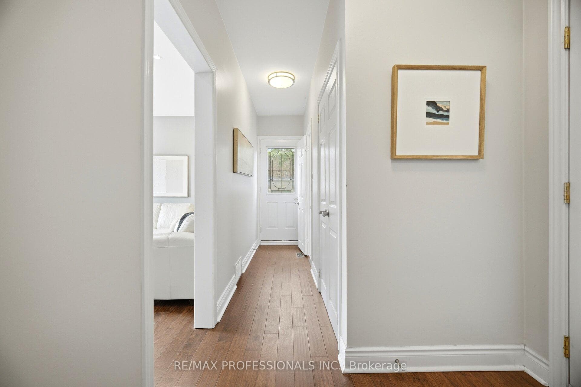 12 Thicket Road photo 23