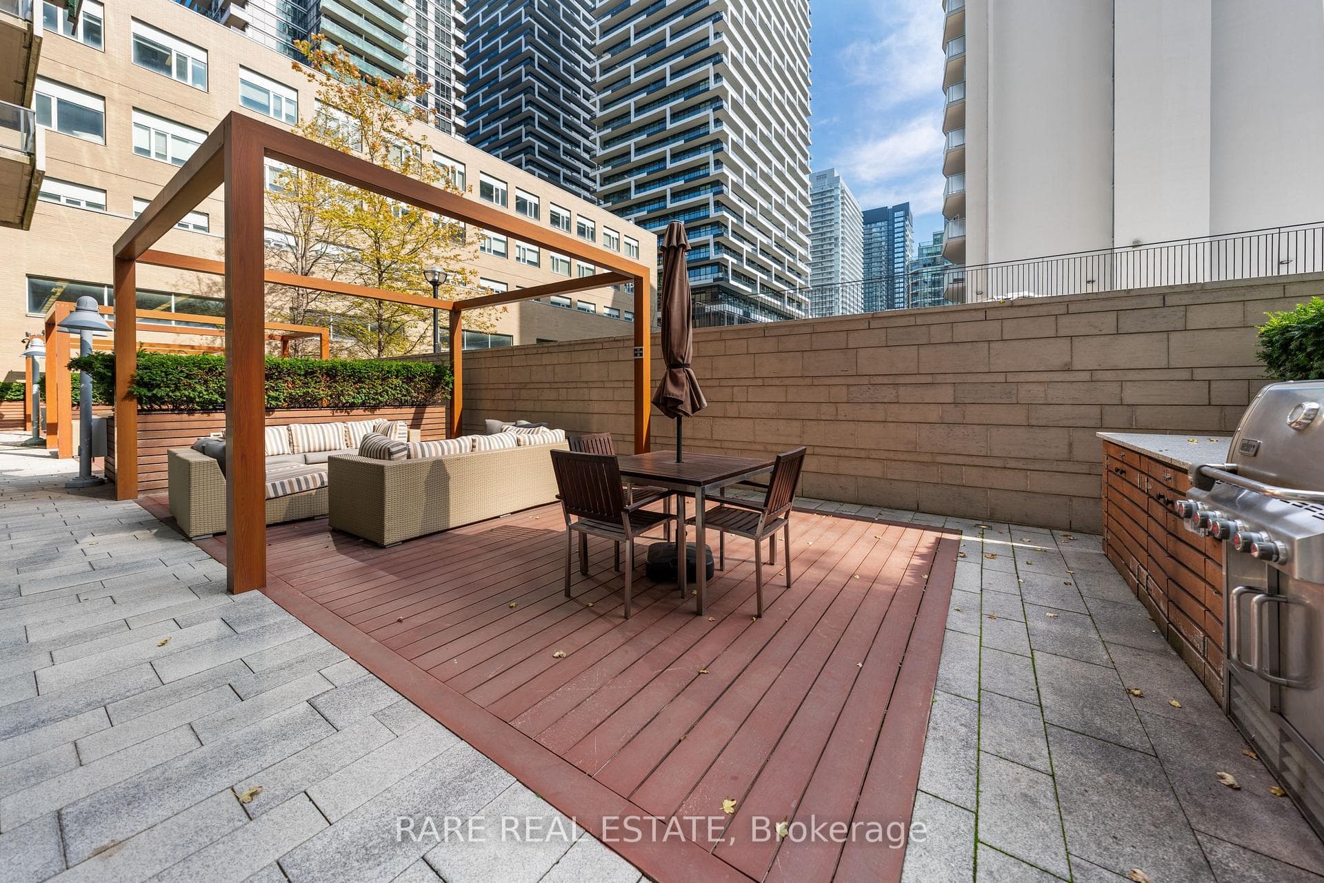 70 Roehampton Avenue Unit 715 photo 34