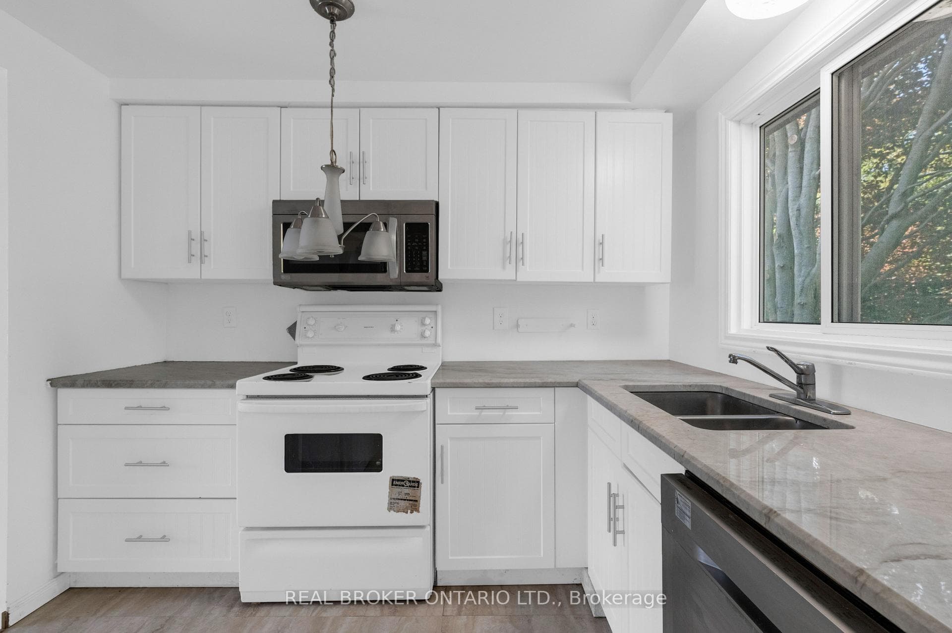 57 Bernick Drive photo 8