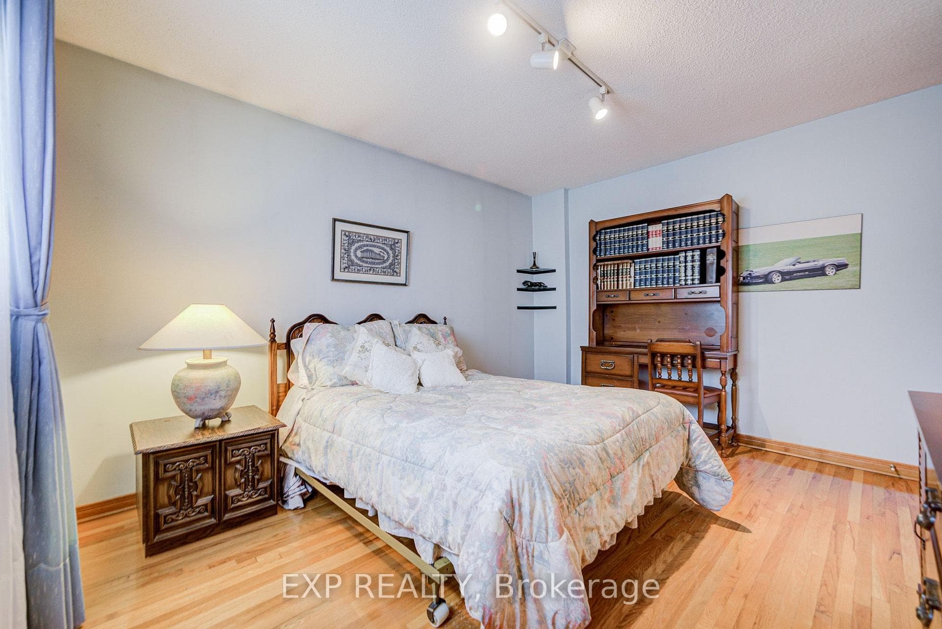 46 Eden Avenue photo 21