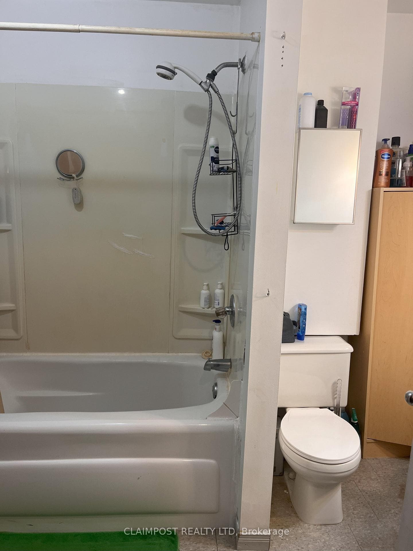 36 Borden Avenue photo 15