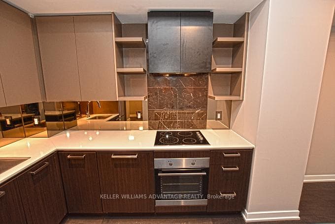 1830 Bloor Street Unit 639 photo 6