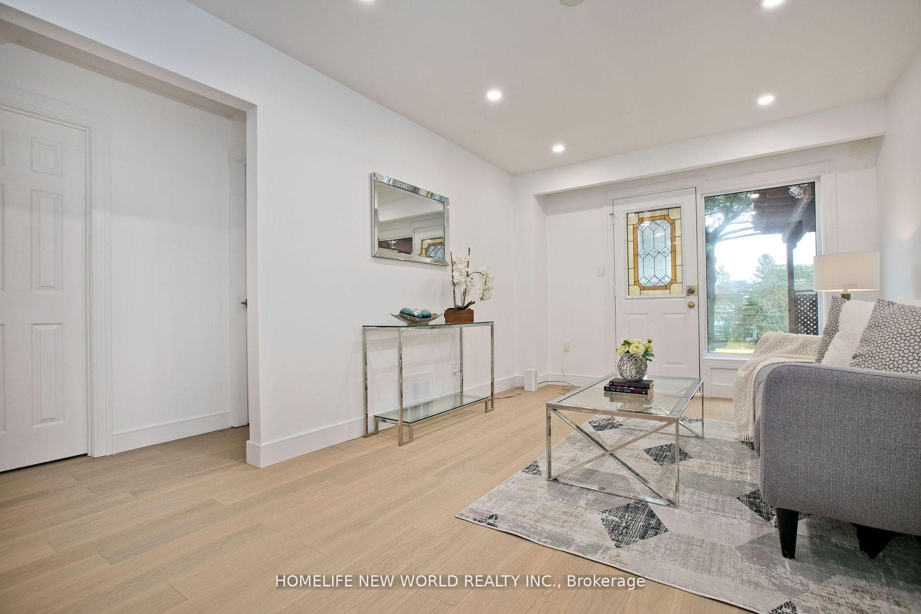 77 Aspenwood Drive photo 16