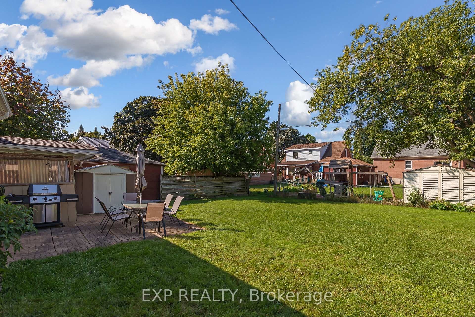 253 Ahrens Street photo 30