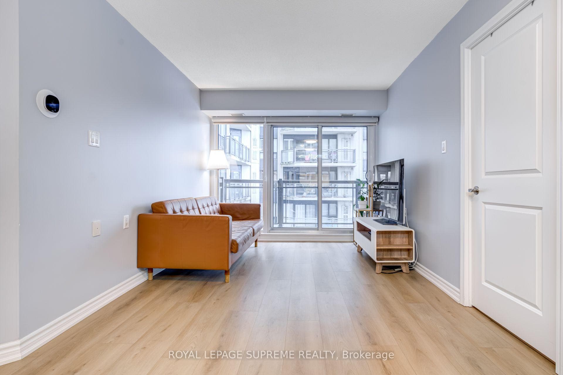 872 Sheppard Avenue Unit 301 photo 8