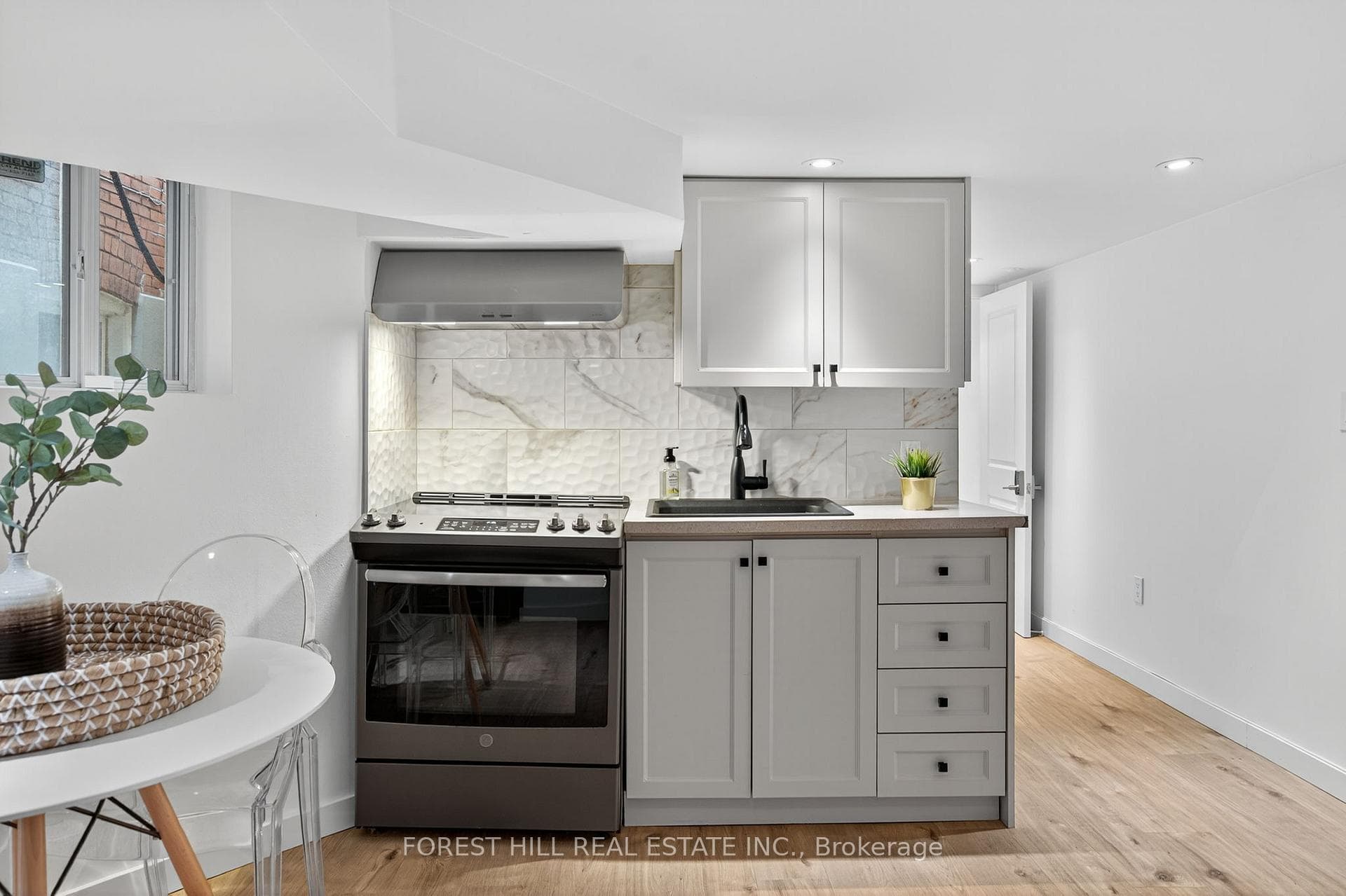 133 Ellsworth Avenue photo 32