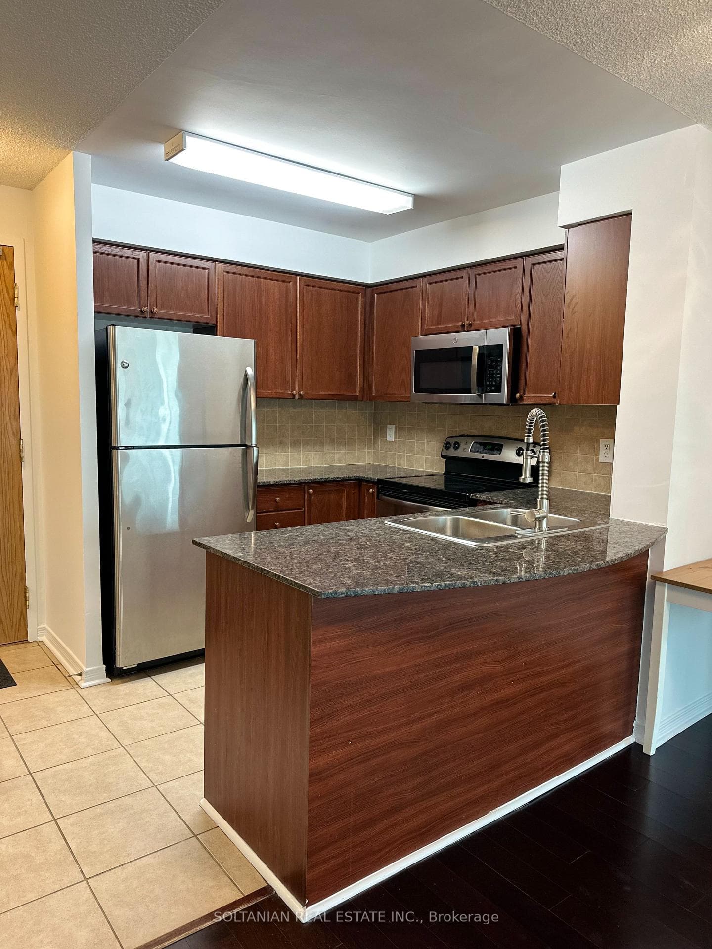 5508 Yonge Street Unit 309 photo 3