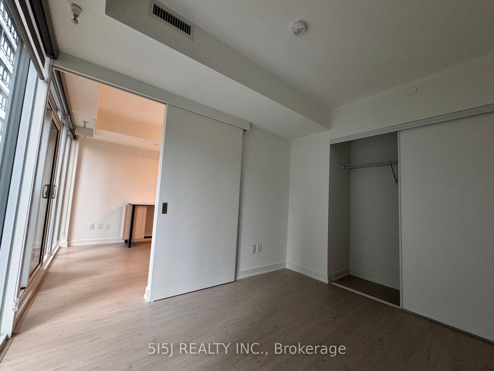 65 Mutual Street Unit 1307 photo 16