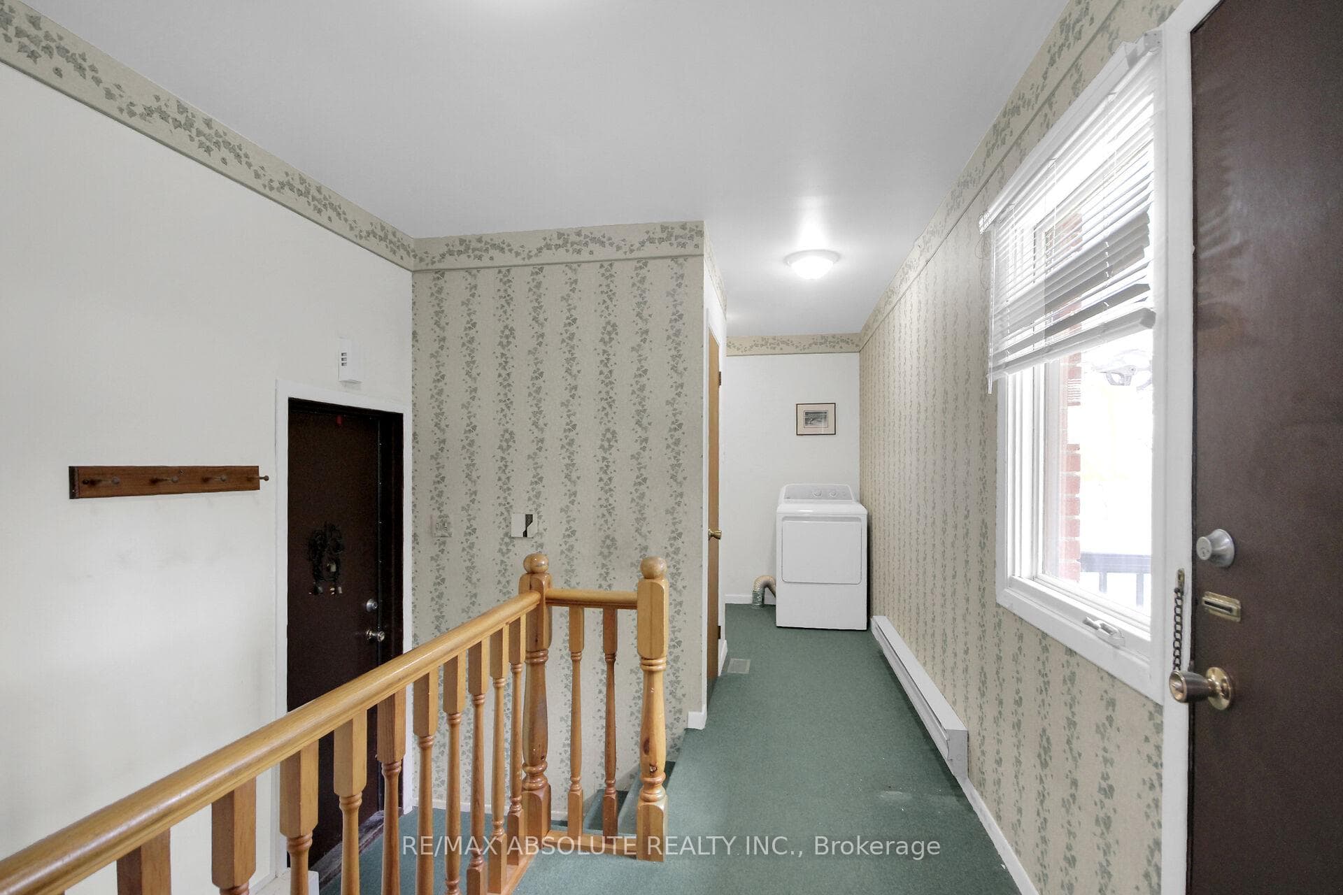 Mudroom w/laundry, Garage & yard access.2nd stairs