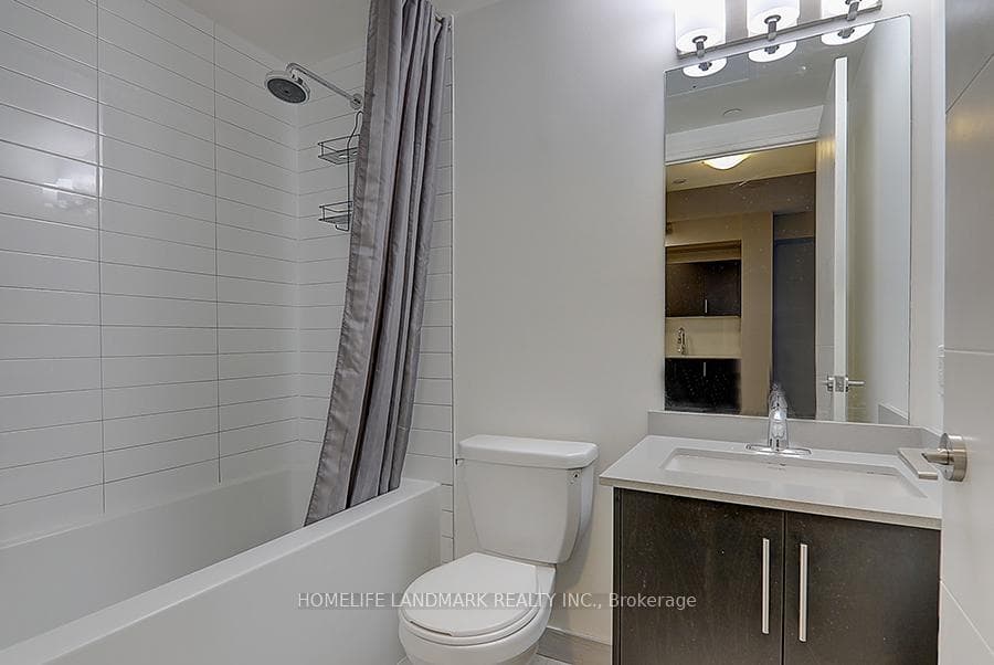 460 Adelaide Street Unit 701 photo 11