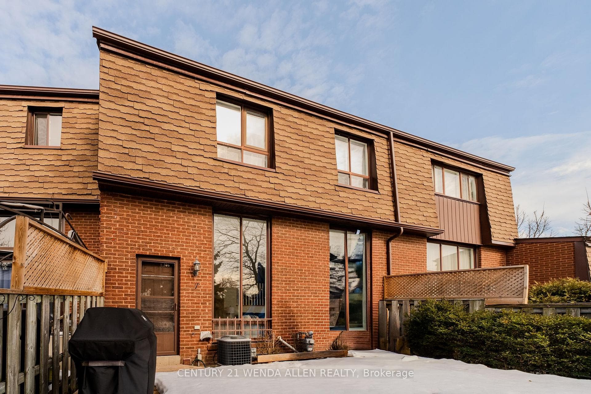 3395 Cliff Road Unit 102 photo 42
