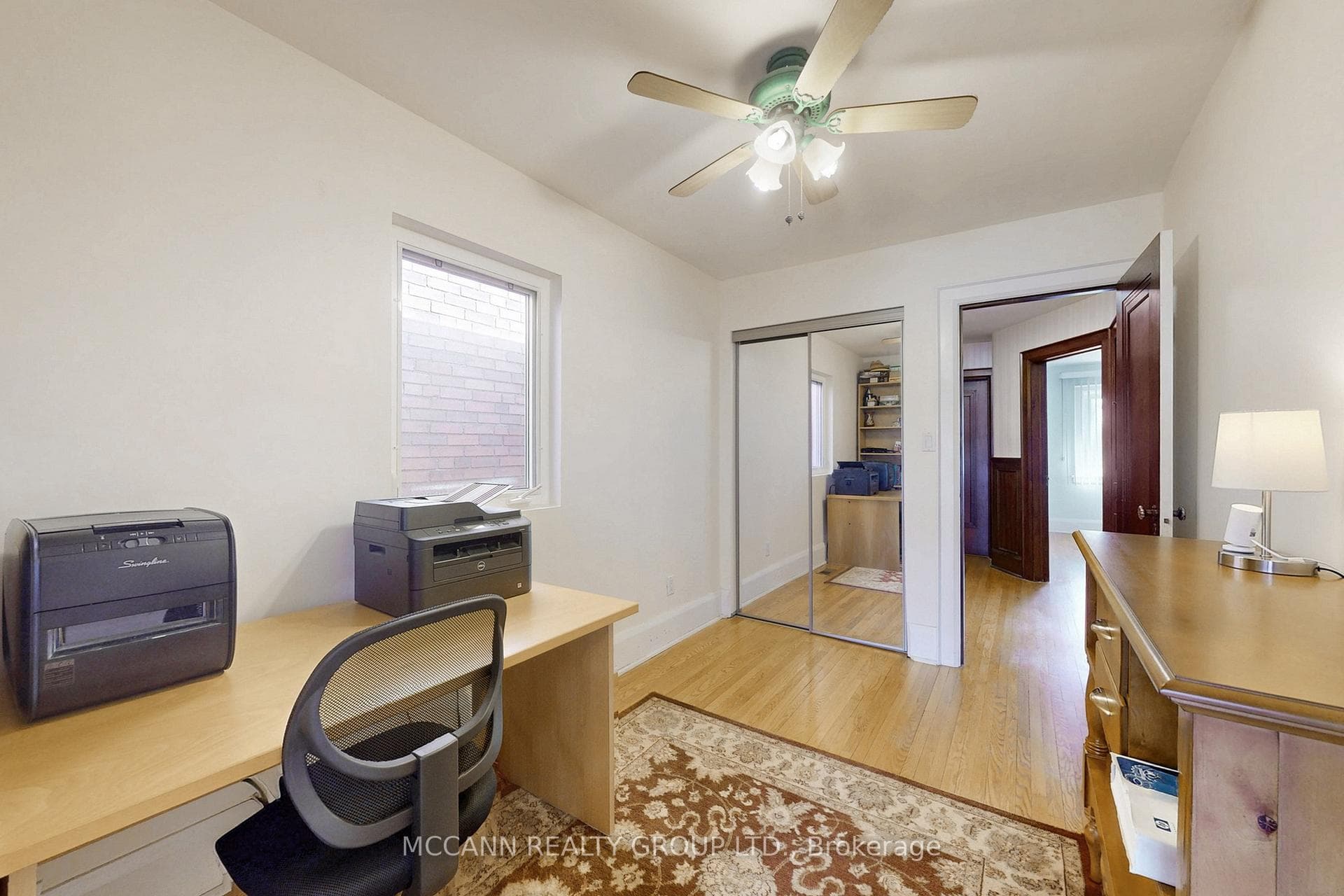 80 Woburn Avenue photo 25