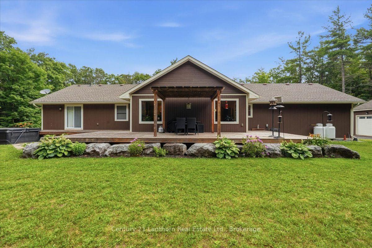 81 Reynolds Road photo 34
