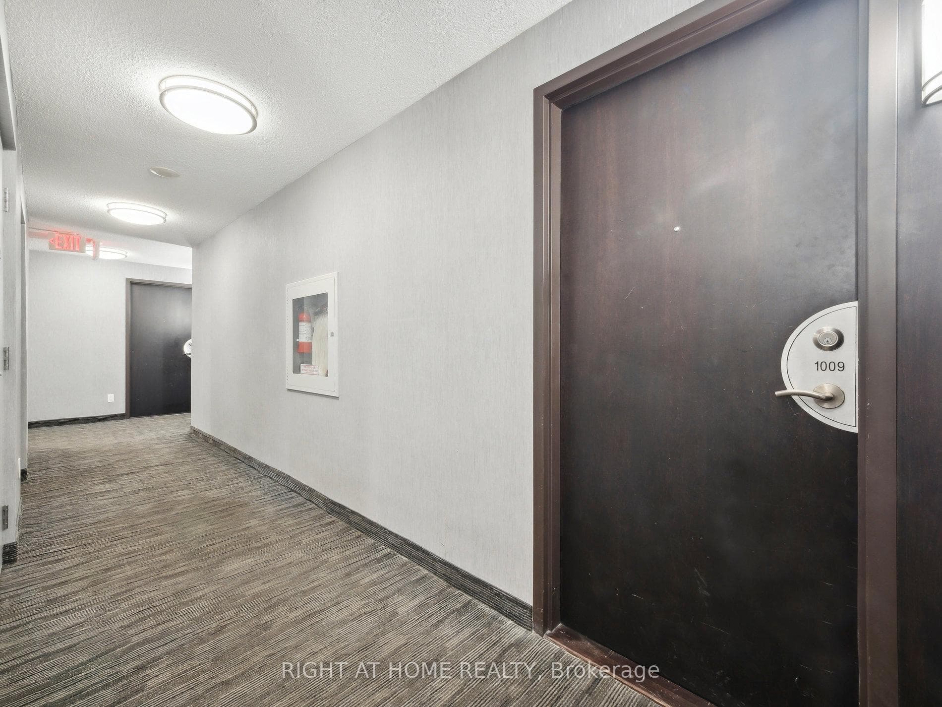 5791 Yonge Street Unit 1009 photo 7