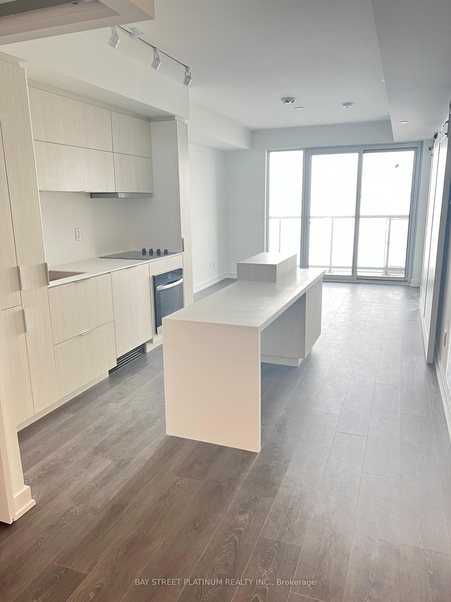 370 MARTHA Street Unit 1204 photo 1