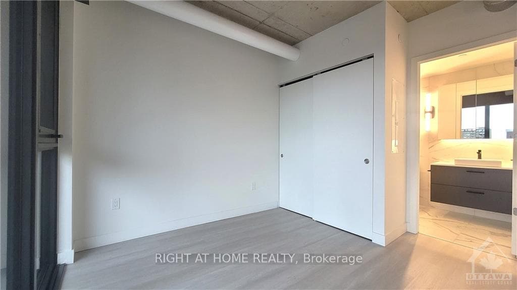 10 JAMES Street Unit 606 photo 8