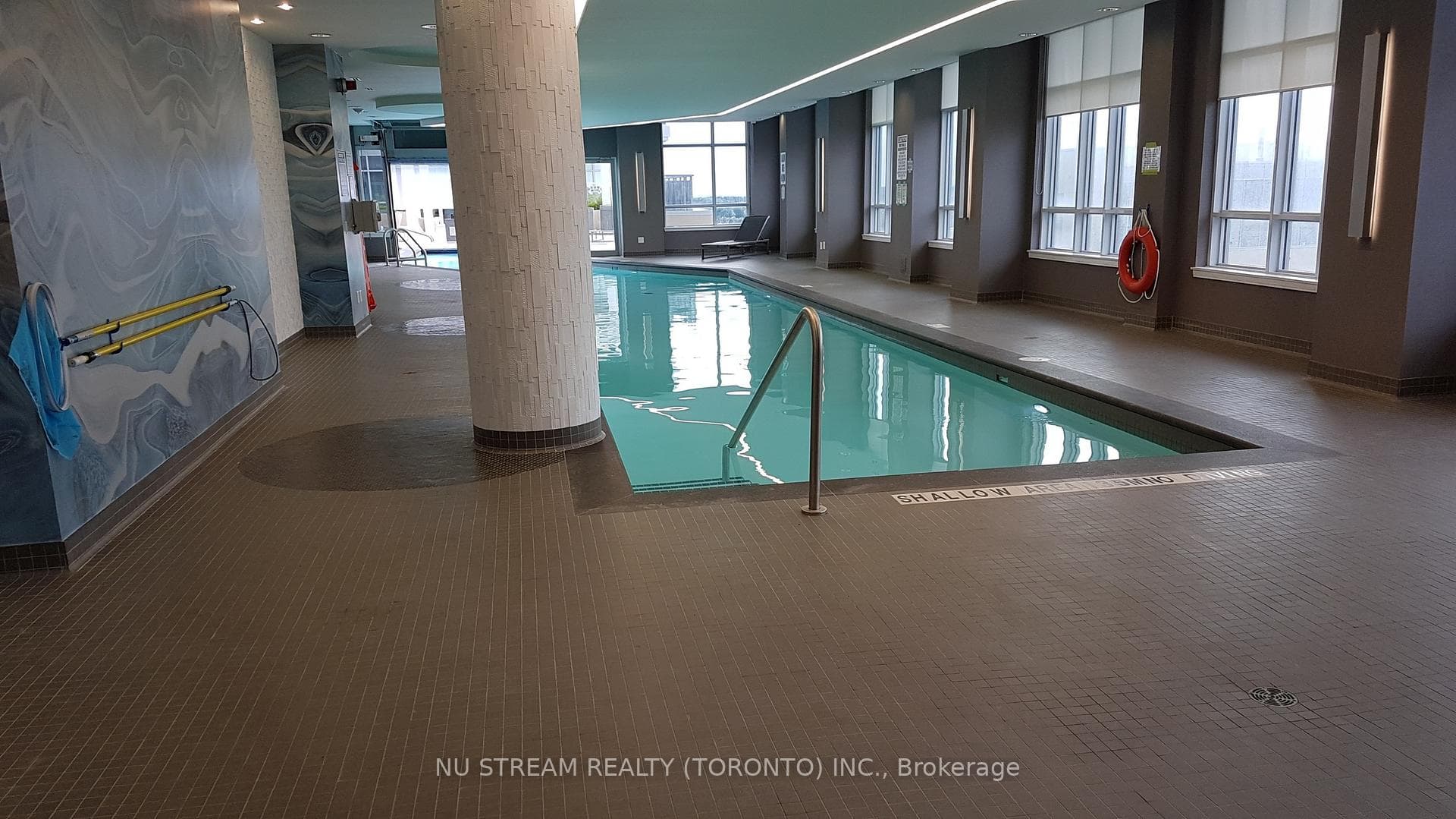 9191 Yonge Street Unit 310 photo 10