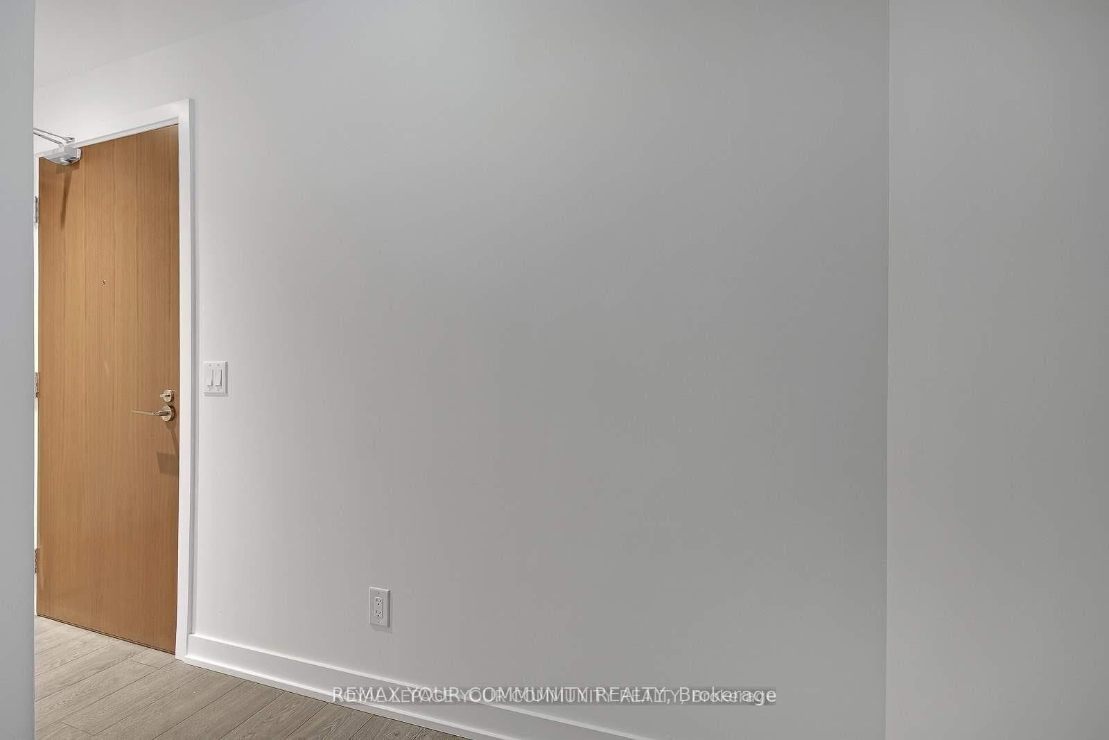 1926 Lake shore Boulevard Unit 3705E photo 5