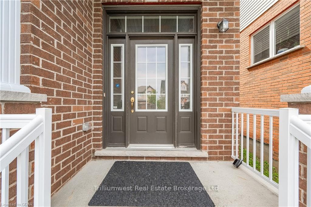 113 DRENTERS Court photo 4